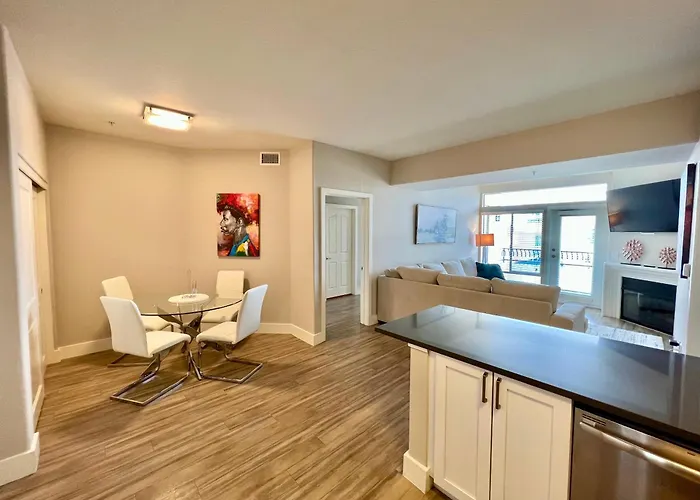 Spacious 2 Bedroom 2 Bathroom In Gated Community